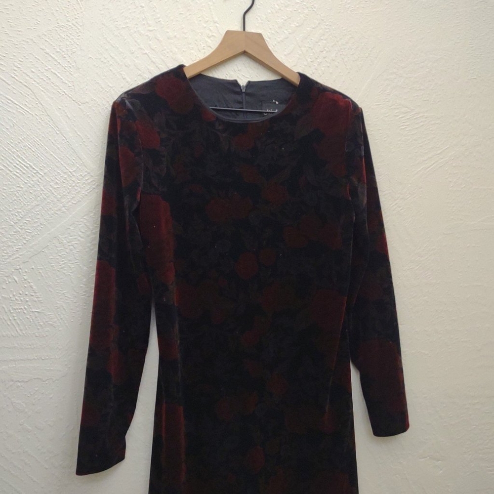 VINTAGE DRESS MADE IN USA SIZE 8 FLORAL PATTERN DARK GOTH 90S VELVET